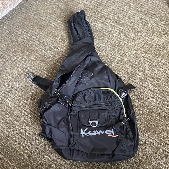 Black Men's Sling Backpack - Picture 1 of 4
